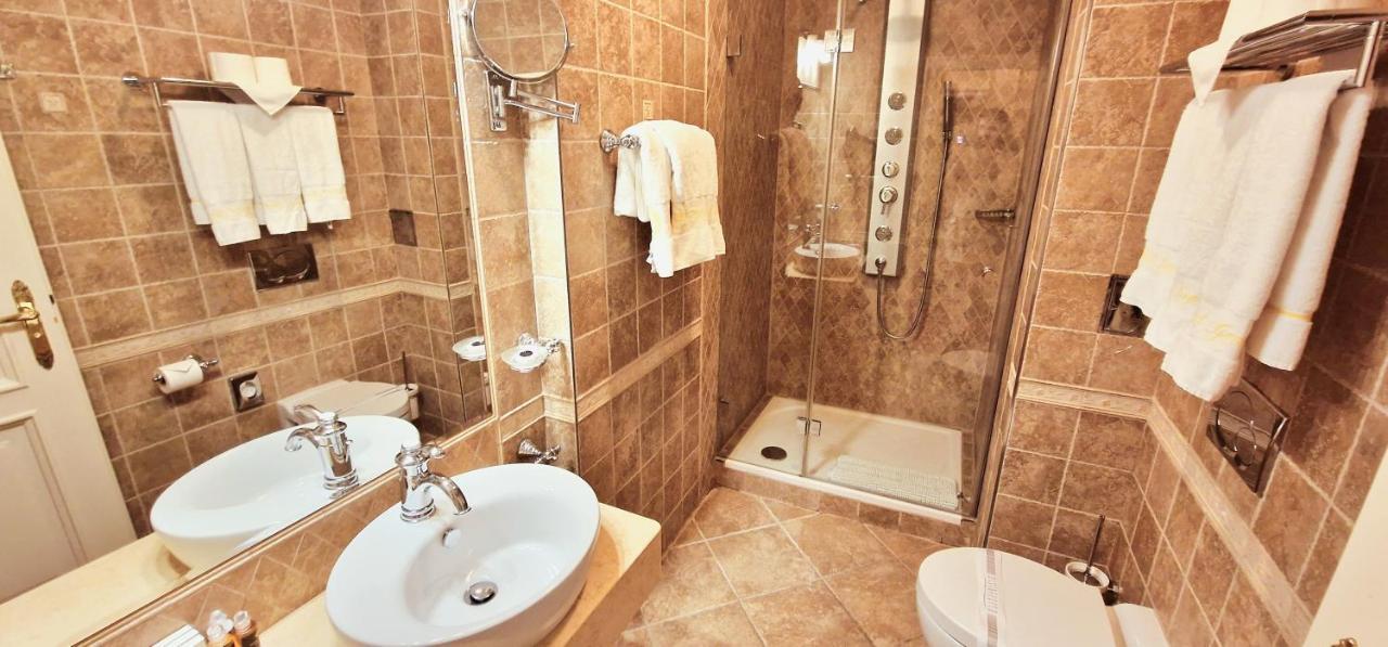General Boutique & Wellness Praha