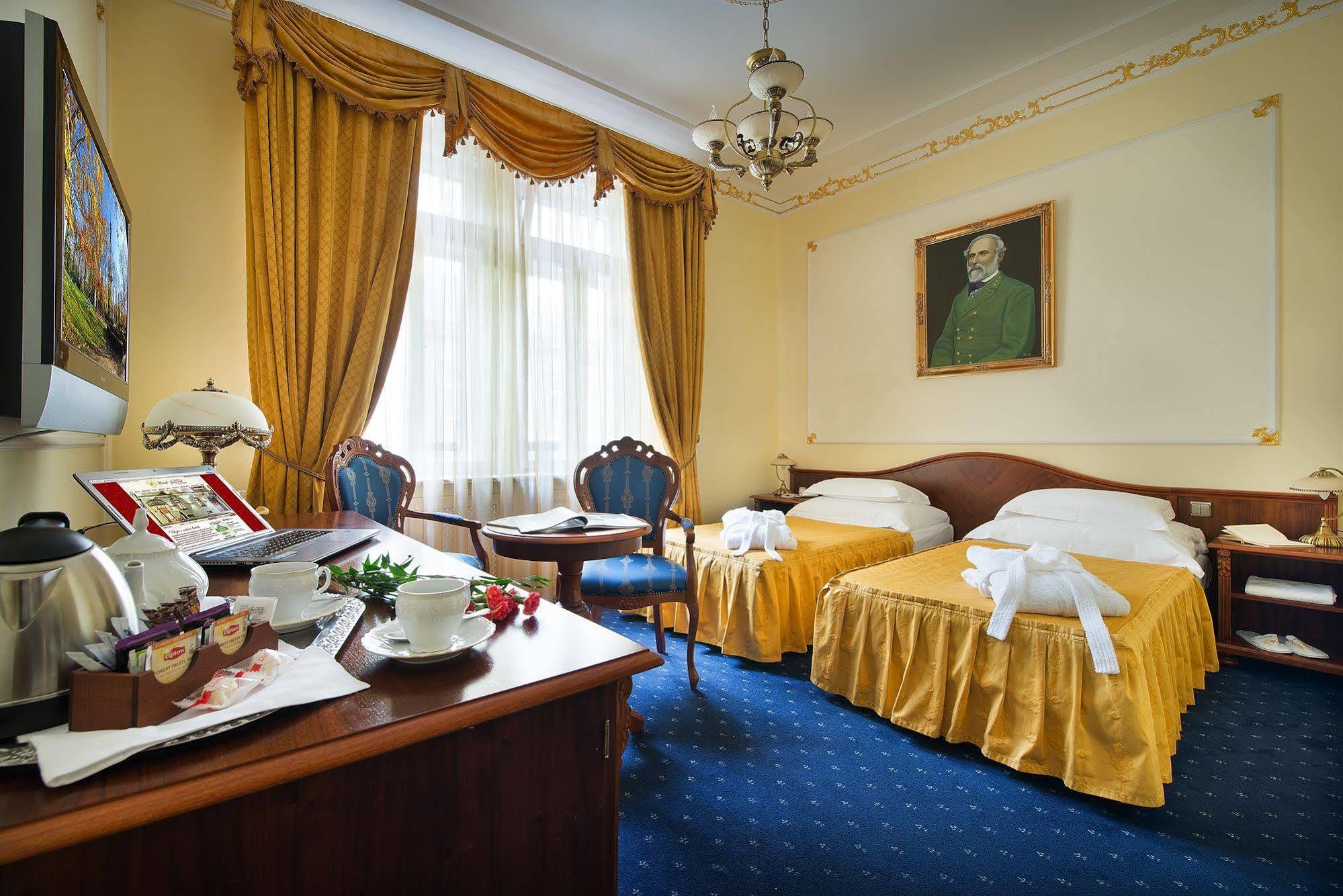 General Boutique & Wellness Prag